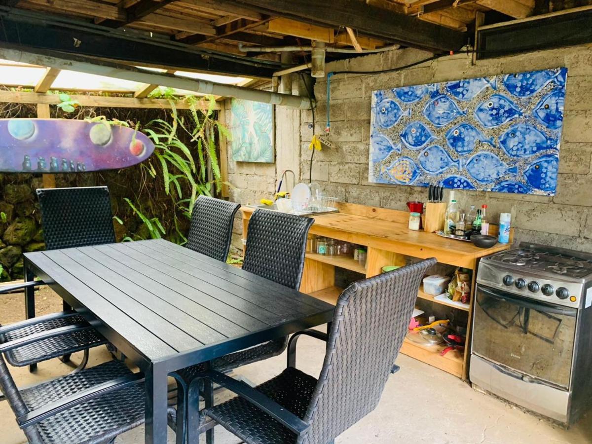 Auberge de jeunesse Mata Nui à Hanga Roa Extérieur photo