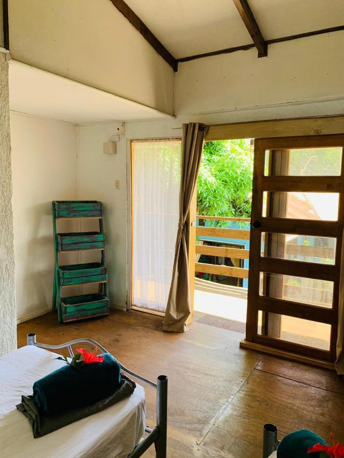 Auberge de jeunesse Mata Nui à Hanga Roa Extérieur photo